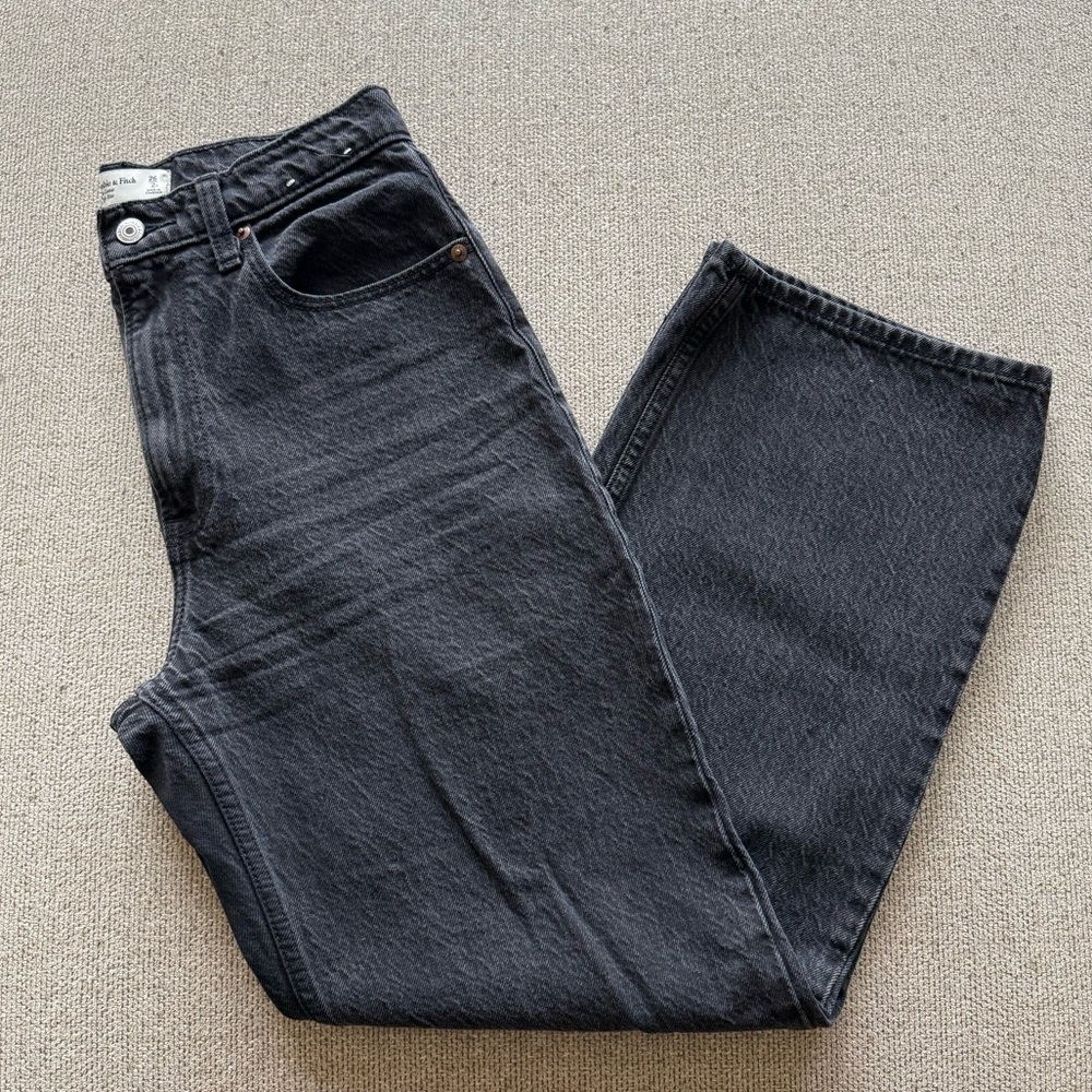 Abercrombie & Fitch The Loose High Rise